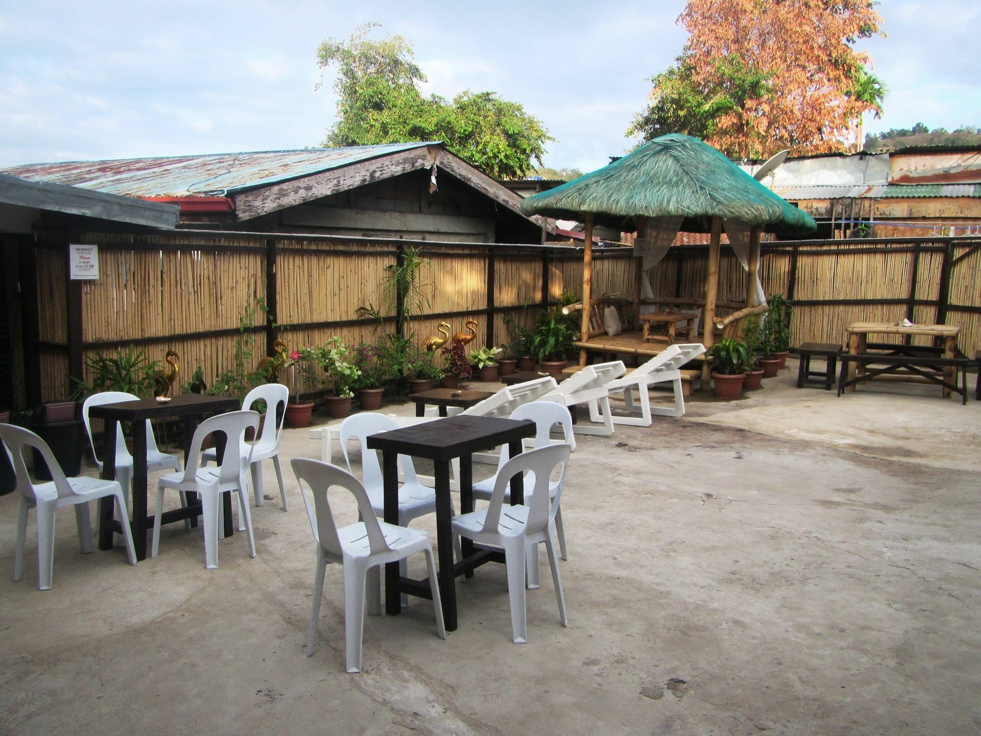 Coron Guapos Guesthouse Exterior photo